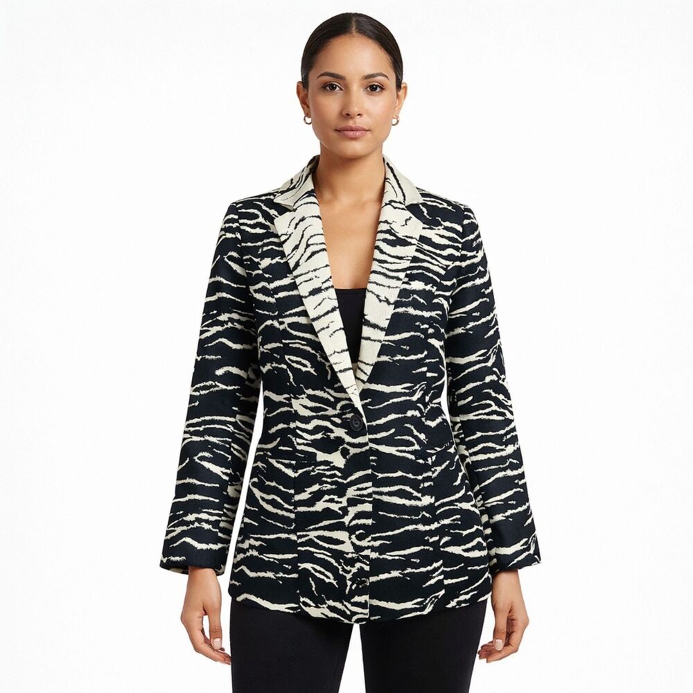 Chico's Zebra Animal Blazer Jacket Size 0 (4)  NWOT